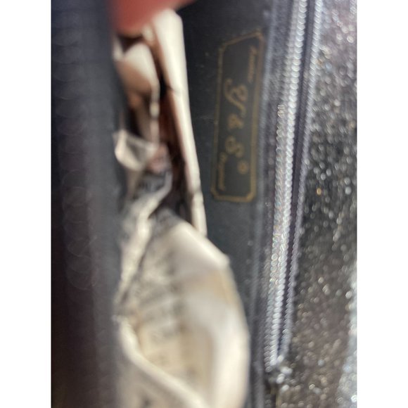 NWT Macy's Y&S Handbags Black Sequence Handbag with Snap Front - Picture 3 of 4